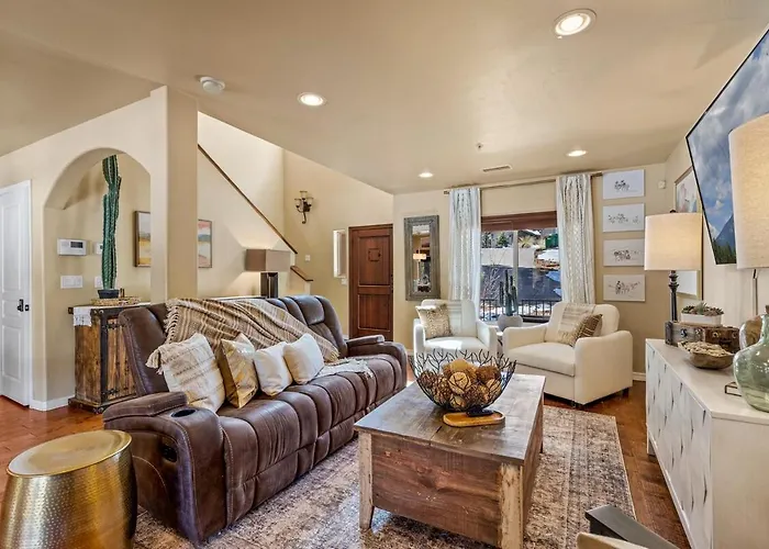 Stunning Golf Course View Home In Flagstaff Ranch